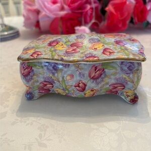 Vintage Royal Winton Chintz Candy Box